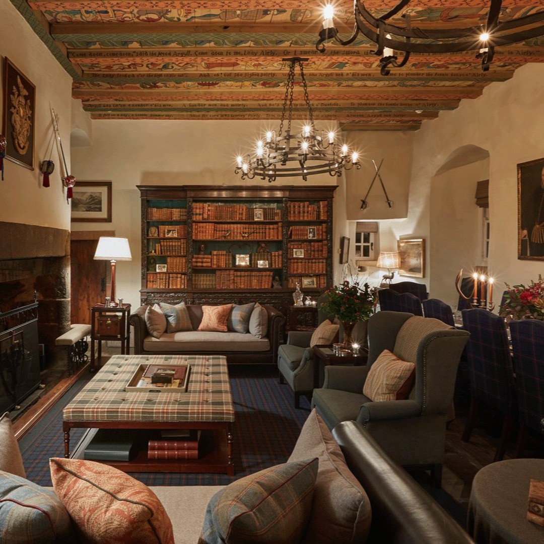 Taking a virtual tour of Forter Castle @ForterDan by @Matterport on this gray day. Stopping for tea in the great hall. Great for private gatherings #RentACastle #ScottishCastle #Scotland #Highlands #WeddingVenue #PrivateEvents